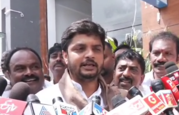 ಬೆಂಗಳೂರು ಆರ್ ಸಿ ಬಿ ಸಂಬ್ರಮಾಚರಣೆ ವೇಳೆ ಕಾಲ್ತುಳಿತ : ಅವಧೂತ ವಿನಯ್ ಗುರುಜಿ ಹೇಳಿದ್ದೇನು..?