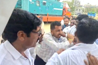 ಮಾಜಿ ಶಾಸಕನ ಜೇಬಿಗೆ ಕೈಹಾಕಿದ ಕಳ್ಳ : ಹೌಹಾರಿದ ಶಾಸಕರು ಕೊಟ್ಟರು ಬಿಸಿ ಕಜ್ಜಾಯ..!